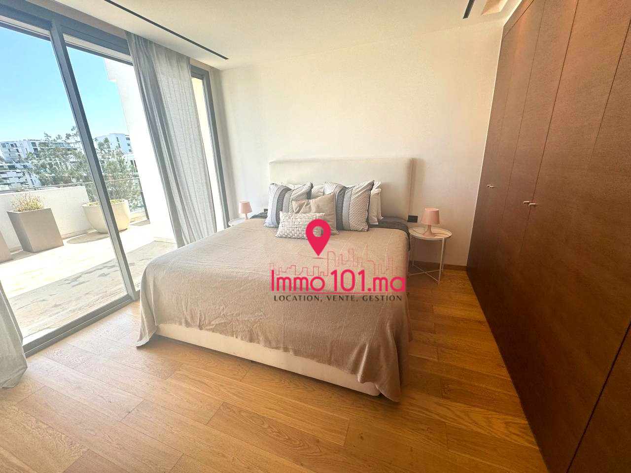 Penthouse à vendre à l’Orangeraie du Souissi ZLV1704